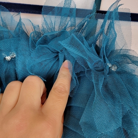 NWT City Studio Junior Ruffle-Neck Ruched Trim Gown in Teal Size 7/8 - Picture 6 of 9